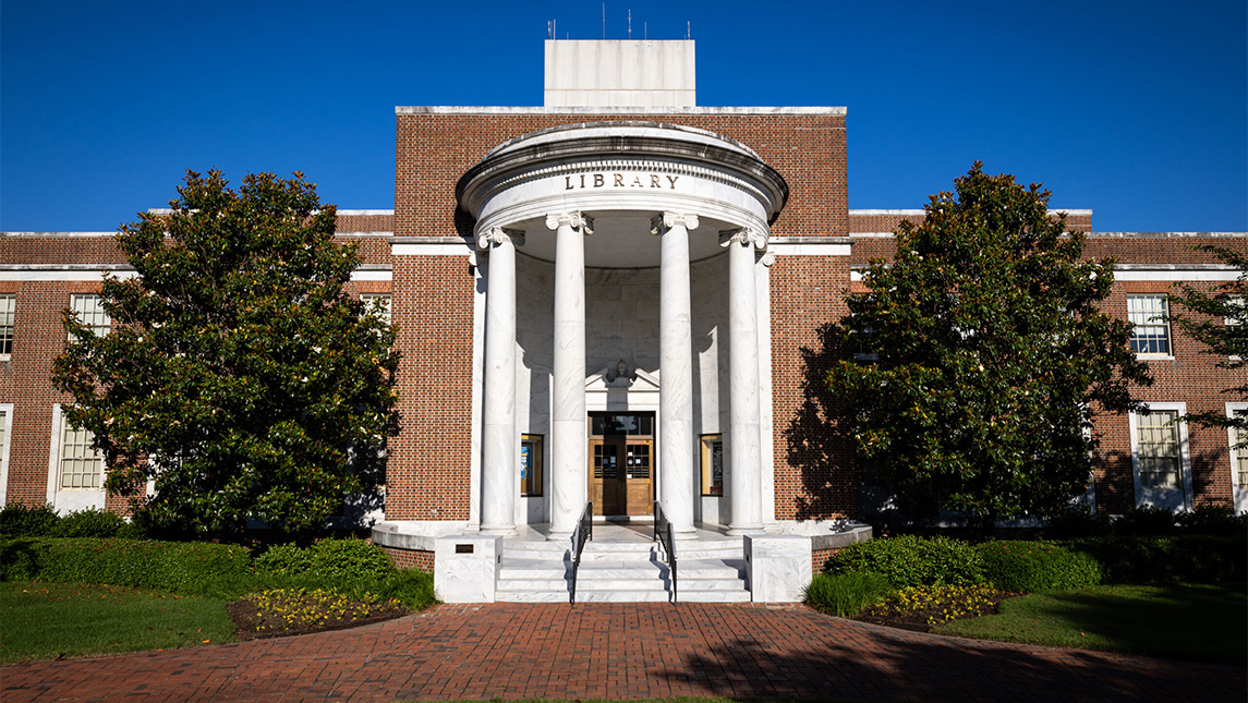 Exterior of the UNCG Jackson Library.